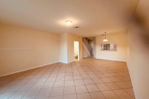 Condo in Miramar, Florida, 3 bedrooms  № 2006905 - photo 7