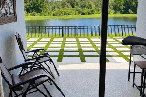 Villa ou maison à vendre à Kissimmee, Floride: 4 chambres, 195.93 m2 № 2405059 - photo 5