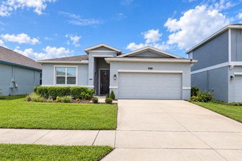 Villa ou maison à Kissimmee, Floride 4 chambres, 195.93 m2 № 2405059