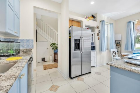 Touwnhouse à vendre à Pembroke Pines, Floride: 4 chambres, 163.88 m2 № 1858871 - photo 13