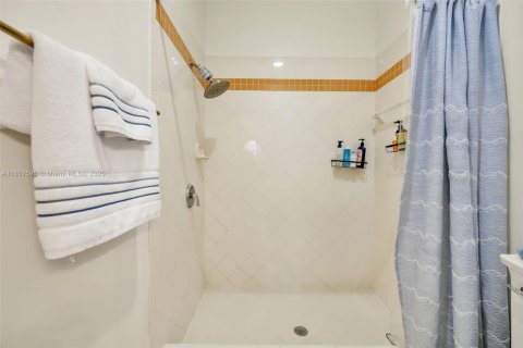 Touwnhouse à vendre à Pembroke Pines, Floride: 4 chambres, 163.88 m2 № 1858871 - photo 23