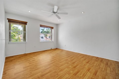 Touwnhouse à vendre à Pembroke Pines, Floride: 4 chambres, 163.88 m2 № 1858871 - photo 28
