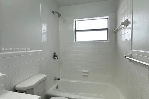Appartement à louer à Davie, Floride: 2 chambres № 2076053 - photo 9