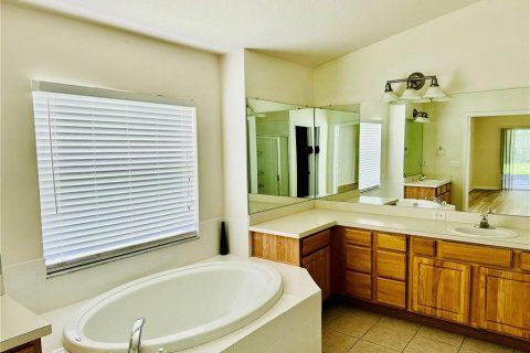 Casa en alquiler en Wesley Chapel, Florida, 4 dormitorios, 256.69 m2 № 1839082 - foto 19