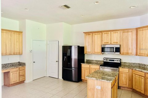 Casa en alquiler en Wesley Chapel, Florida, 4 dormitorios, 256.69 m2 № 1839082 - foto 13