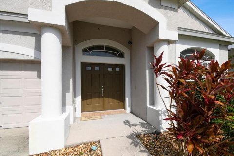 Casa en alquiler en Wesley Chapel, Florida, 4 dormitorios, 256.69 m2 № 1839082 - foto 4