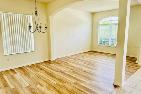 Casa en alquiler en Wesley Chapel, Florida, 4 dormitorios, 256.69 m2 № 1839082 - foto 10