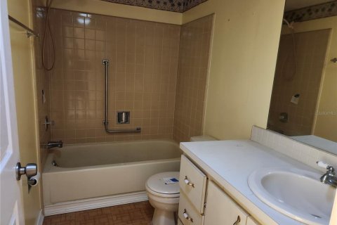 Condominio en venta en Port Richey, Florida, 2 dormitorios, 88.63 m2 № 1586717 - foto 8