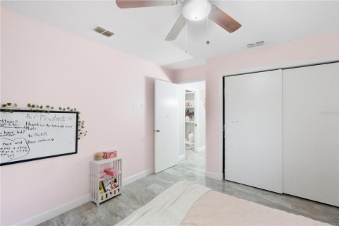 Casa en venta en Plant City, Florida, 3 dormitorios, 188.78 m2 № 2387366 - foto 24