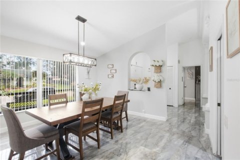 Casa en venta en Plant City, Florida, 3 dormitorios, 188.78 m2 № 2387366 - foto 9