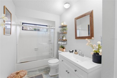 Casa en venta en Plant City, Florida, 3 dormitorios, 188.78 m2 № 2387366 - foto 29