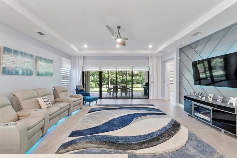 House in Parkland, Florida 3 bedrooms, 265.33 sq.m. № 2183403 - photo 22