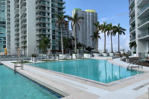 Copropriété à vendre à Miami, Floride: 2 chambres, 103.49 m2 № 2334589 - photo 25
