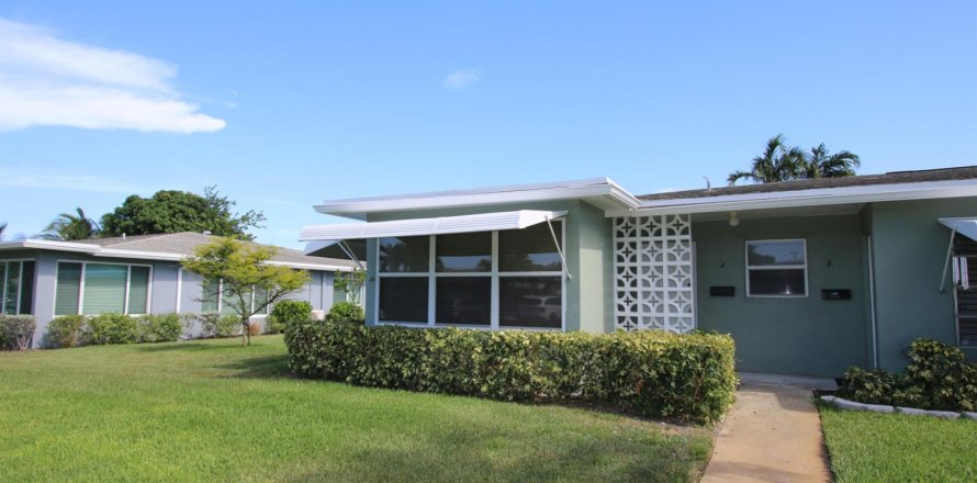 Condo in Boynton Beach, Florida, 2 bedrooms № 2262283
