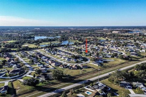 Villa ou maison à vendre à Kissimmee, Floride: 2 chambres, 94.2 m2 № 2125962 - photo 30