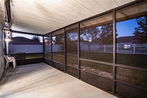 Villa ou maison à vendre à Kissimmee, Floride: 2 chambres, 94.2 m2 № 2125962 - photo 24