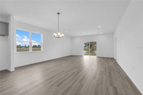 House in Palm Bay, Florida 4 bedrooms, 205.31 sq.m. № 2207562 - photo 5