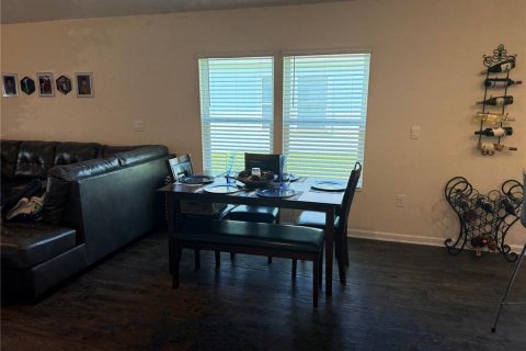 Villa ou maison à vendre à Bunnell, Floride: 4 chambres, 164.99 m2 № 2131911 - photo 5