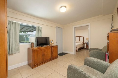Casa en venta en Saint Petersburg, Florida, 3 dormitorios, 113.71 m2 № 2166919 - foto 16
