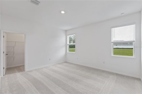 Casa en venta en Fruitland Park, Florida, 4 dormitorios, 153.01 m2 № 1780660 - foto 4