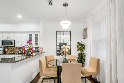 Casa en venta en Boynton Beach, Florida, 5 dormitorios, 288.55 m2 № 1991386 - foto 16