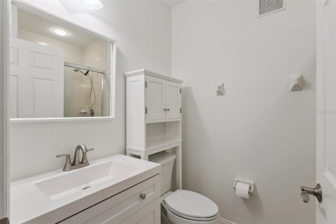 Touwnhouse à vendre à Orlando, Floride: 3 chambres, 182.46 m2 № 2284490 - photo 22