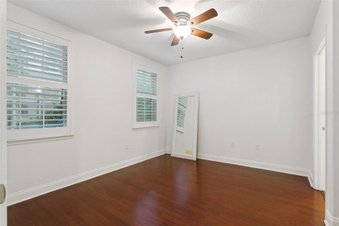 Touwnhouse à vendre à Orlando, Floride: 3 chambres, 182.46 m2 № 2284490 - photo 24