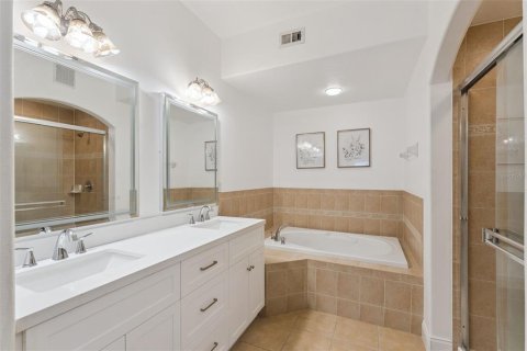 Touwnhouse à vendre à Orlando, Floride: 3 chambres, 182.46 m2 № 2284490 - photo 30