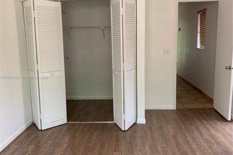 Touwnhouse à louer à Doral, Floride: 3 chambres, 159.05 m2 № 1991128 - photo 22