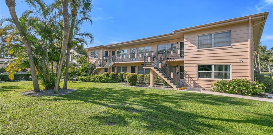 Condominio en Saint Petersburg, Florida, 2 dormitorios  № 1760162