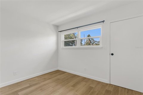 Condominio en venta en Saint Petersburg, Florida, 2 dormitorios, 71.07 m2 № 1760162 - foto 23