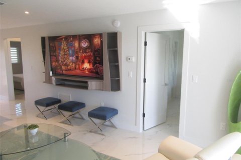 Condominio en alquiler en Lake Suzy, Florida, 2 dormitorios, 80.92 m2 № 1554450 - foto 9