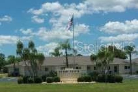 Condominio en alquiler en Lake Suzy, Florida, 2 dormitorios, 80.92 m2 № 1554450 - foto 1