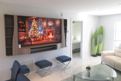 Condominio en alquiler en Lake Suzy, Florida, 2 dormitorios, 80.92 m2 № 1554450 - foto 11