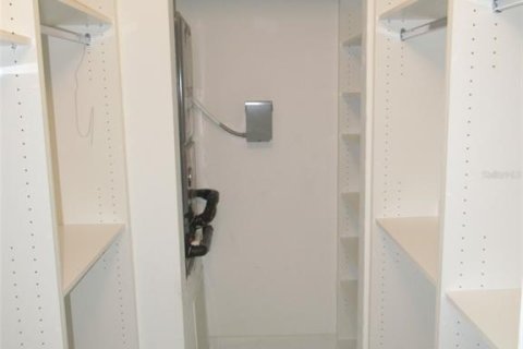 Condominio en alquiler en Lake Suzy, Florida, 2 dormitorios, 80.92 m2 № 1554450 - foto 14