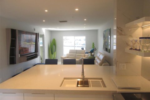 Condominio en alquiler en Lake Suzy, Florida, 2 dormitorios, 80.92 m2 № 1554450 - foto 7
