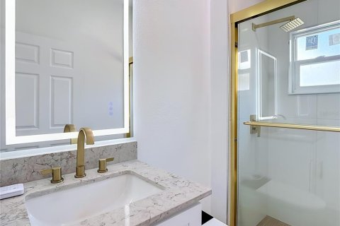 Casa en venta en Kissimmee, Florida, 4 dormitorios, 207.82 m2 № 2424269 - foto 30