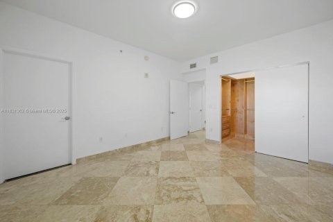Copropriété à vendre à Aventura, Floride: 3 chambres, 187.66 m2 № 1811844 - photo 18