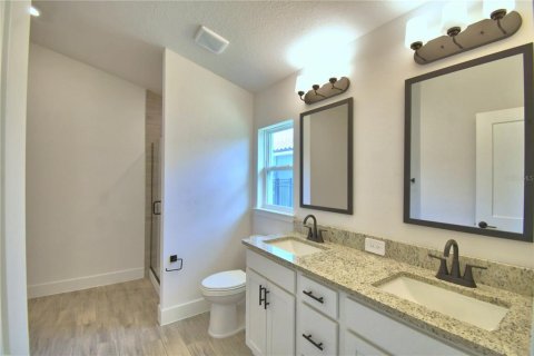 House in Auburndale, Florida 4 bedrooms, 169.08 sq.m. № 2102178 - photo 29