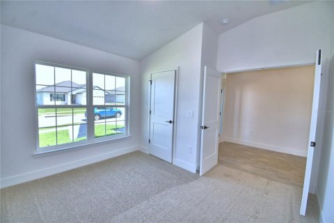 House in Auburndale, Florida 4 bedrooms, 169.08 sq.m. № 2102178 - photo 11