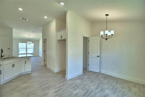 House in Auburndale, Florida 4 bedrooms, 169.08 sq.m. № 2102178 - photo 15