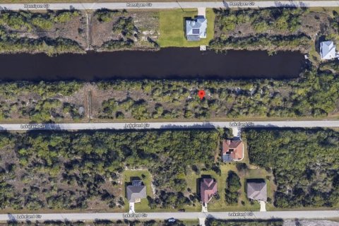 Land in Port Charlotte, Florida № 1905246 - photo 4