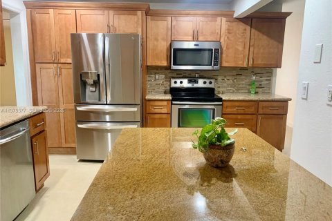 Casa en venta en Coral Springs, Florida, 4 dormitorios, 178.65 m2 № 2048435 - foto 4