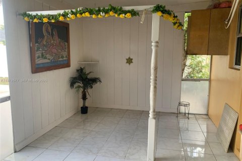 Casa en venta en Coral Springs, Florida, 4 dormitorios, 178.65 m2 № 2048435 - foto 11