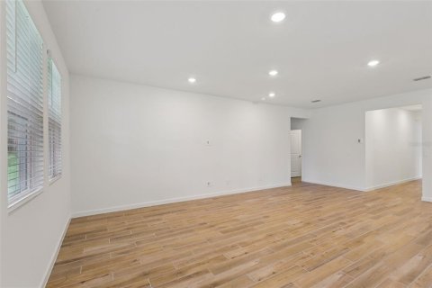 Villa ou maison à vendre à Palm Coast, Floride: 4 chambres, 203.73 m2 № 2358199 - photo 6