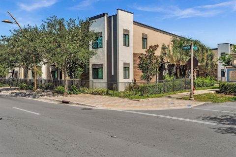 Townhouse in Fort Lauderdale, Florida 3 bedrooms, 164.07 sq.m. № 1938747 - photo 17