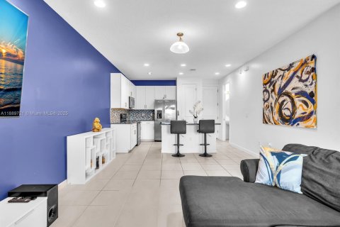 Townhouse in Fort Lauderdale, Florida 3 bedrooms, 164.07 sq.m. № 1938747 - photo 6