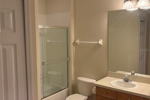 Condominio en alquiler en Windermere, Florida, 3 dormitorios, 123.75 m2 № 1893842 - foto 5
