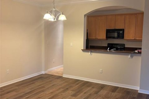 Condominio en alquiler en Windermere, Florida, 3 dormitorios, 123.75 m2 № 1893842 - foto 4