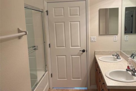 Condominio en alquiler en Windermere, Florida, 3 dormitorios, 123.75 m2 № 1893842 - foto 14
